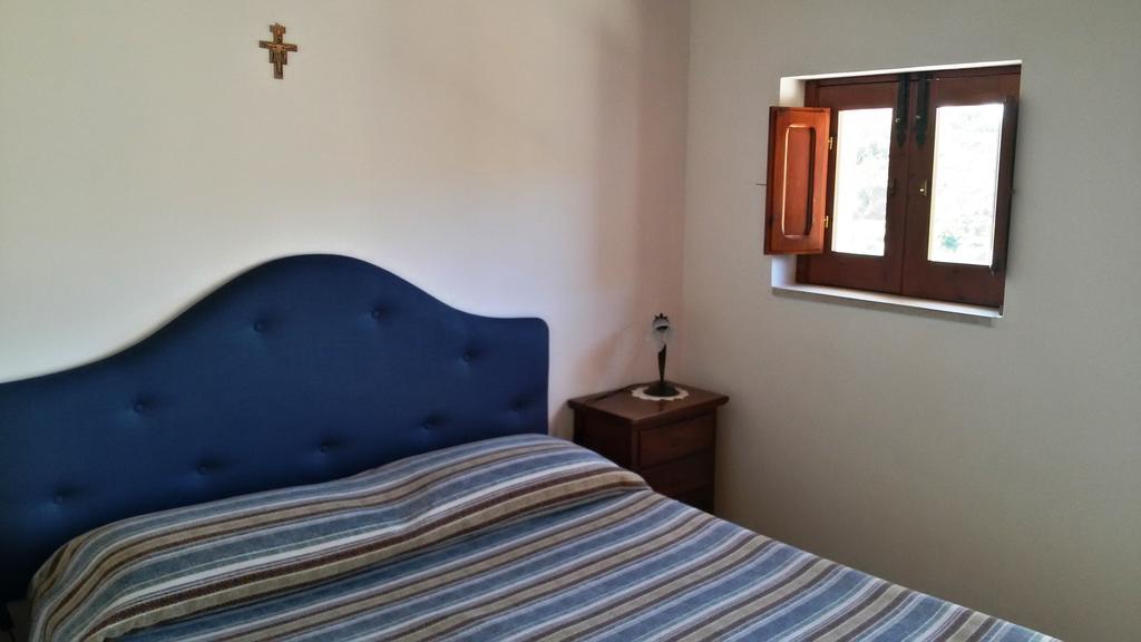 La Suma Sumalia Bed and Breakfast Noto Rum bild